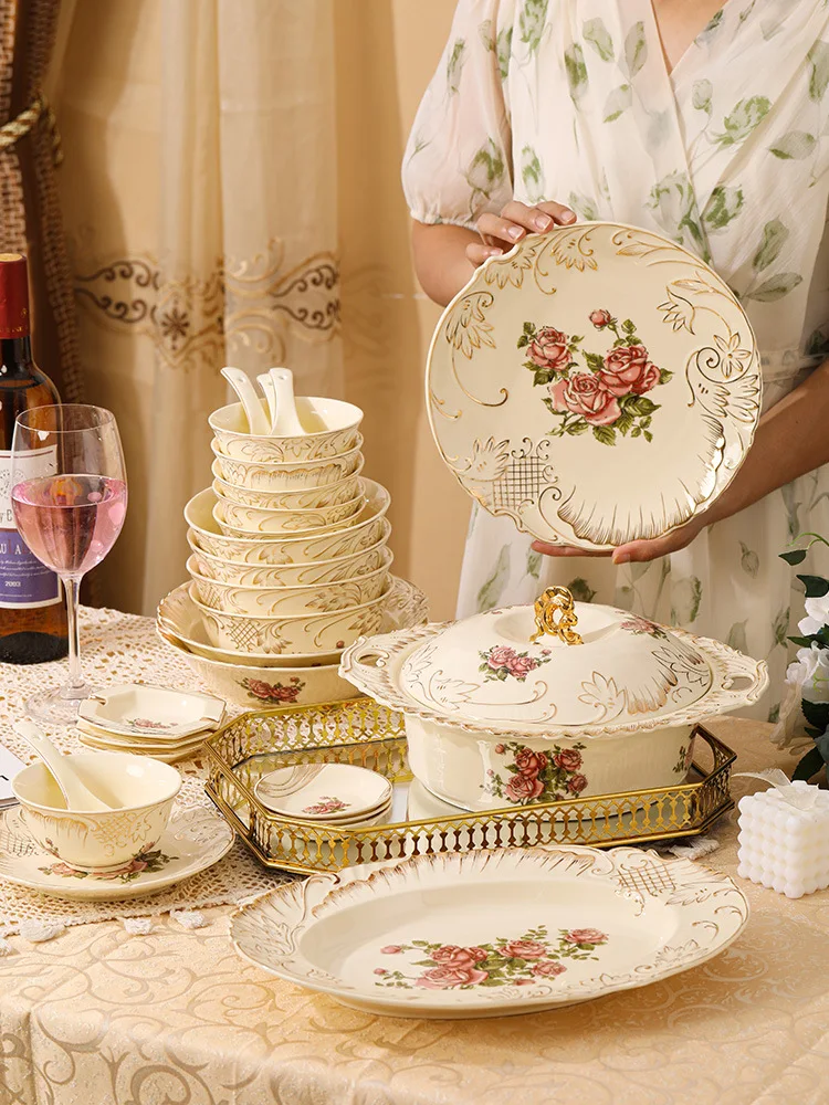 Европейская керамическая посуда, позолоченная розовая керамическая тарелка с золотой росписью, тарелка с димсам, миска для риса
Европейская керамическая посуда, позолоченная розовая керамическая тарелка с золотой росписью, тарелка с димсам, миска для риса