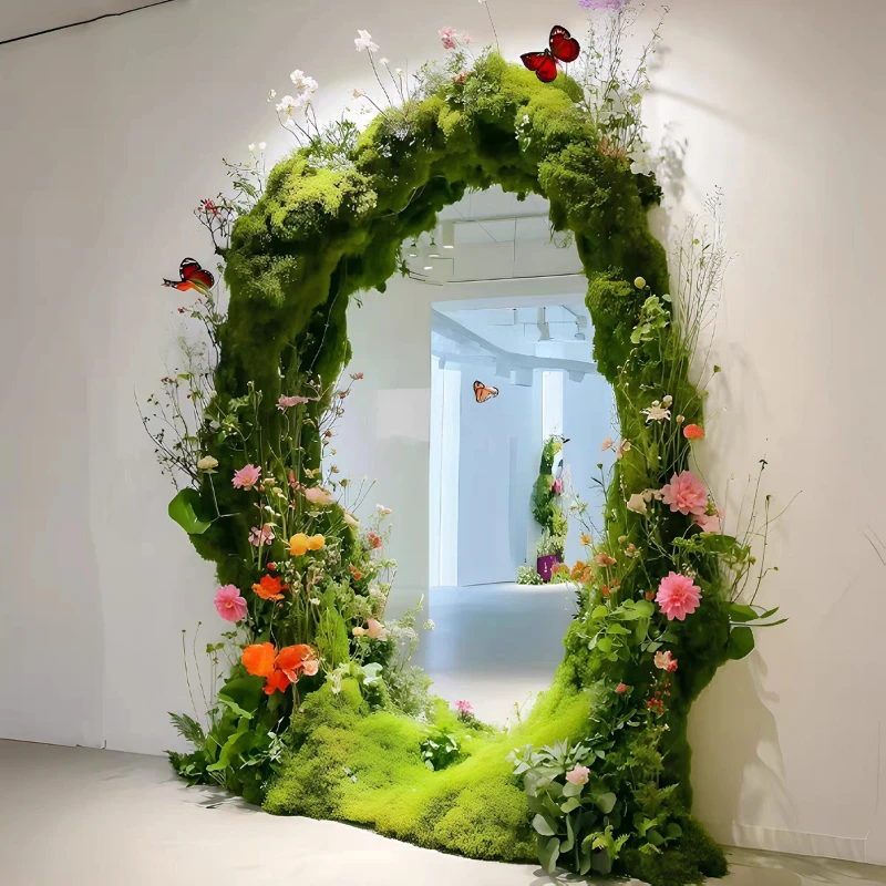 Moss mirror, plant irregular full-length mirror clock in photo green plants
Moss mirror, plant irregular full-length mirror clock in photo green plants