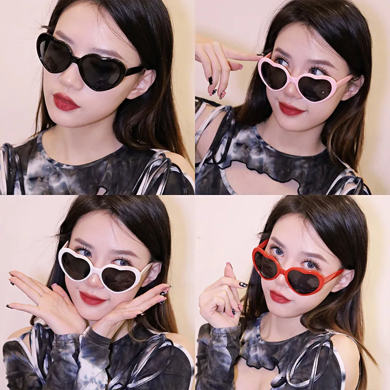 Multi-color fashion new love women's sunglasses, European and American trend peach heart sunglasses, Valentine's Day glasses
Multi-color fashion new love women's sunglasses, European and American trend peach heart sunglasses, Valentine's Day glasses