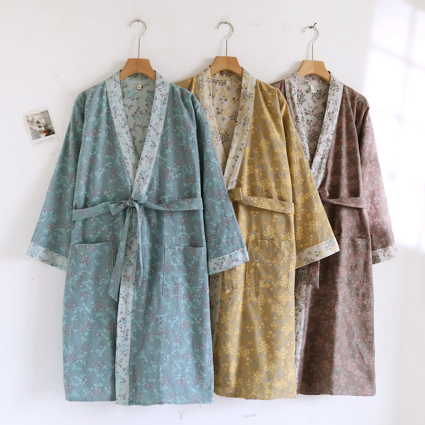 2026 New Spring/Summer Women's Sleeping Robe 100% Cotton Gauze Thin Bathrobe Large Loose Japanese Kimono Robe Home Clothing
2026 New Spring/Summer Women's Sleeping Robe 100% Cotton Gauze Thin Bathrobe Large Loose Japanese Kimono Robe Home Clothing