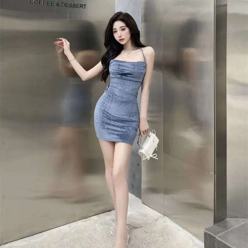 Fashion New Spring Summer Women Low Cut Slip Velvet Dress Sexy Lady Wrap Hip Mini Skirt Casual Clothing Girl Party Gift
Fashion New Spring Summer Women Low Cut Slip Velvet Dress Sexy Lady Wrap Hip Mini Skirt Casual Clothing Girl Party Gift