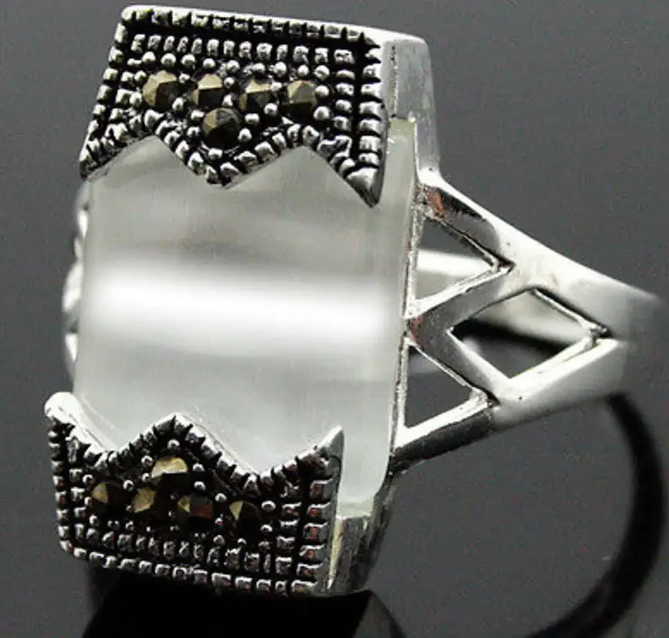 wholesale good lady's valentise VINTAGE NATURAL 12*20mm WHITE OPAL 925 STERLING SILVER RING SIZE
wholesale good lady's valentise VINTAGE NATURAL 12*20mm WHITE OPAL 925 STERLING SILVER RING SIZE