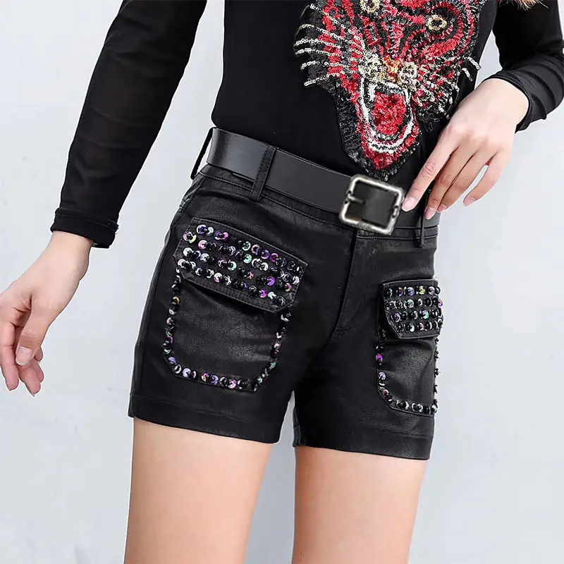 Women Punk Club PU leather Shorts Drawstring High Waist A-line Shorts Loose Nightclub Party Straight Trousers Autumn LX563
Women Punk Club PU leather Shorts Drawstring High Waist A-line Shorts Loose Nightclub Party Straight Trousers Autumn LX563