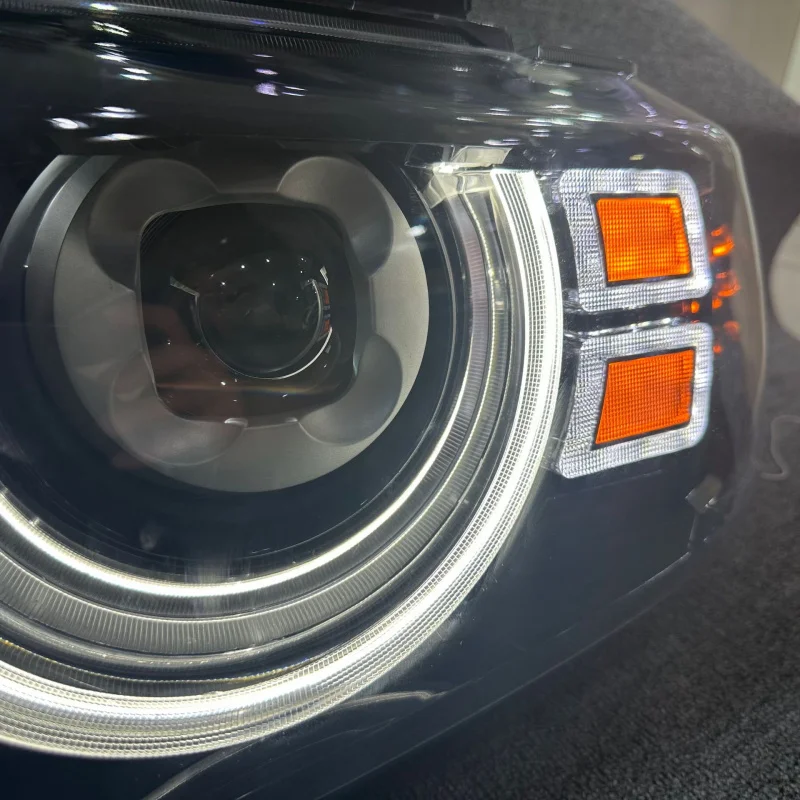 Suitable for Toyota FJ70/FJ75/FJ76/FJ79 Modified Assembly Xenon High Beam Turn Signal Headlight Upgrade Parts
Suitable for Toyota FJ70/FJ75/FJ76/FJ79 Modified Assembly Xenon High Beam Turn Signal Headlight Upgrade Parts