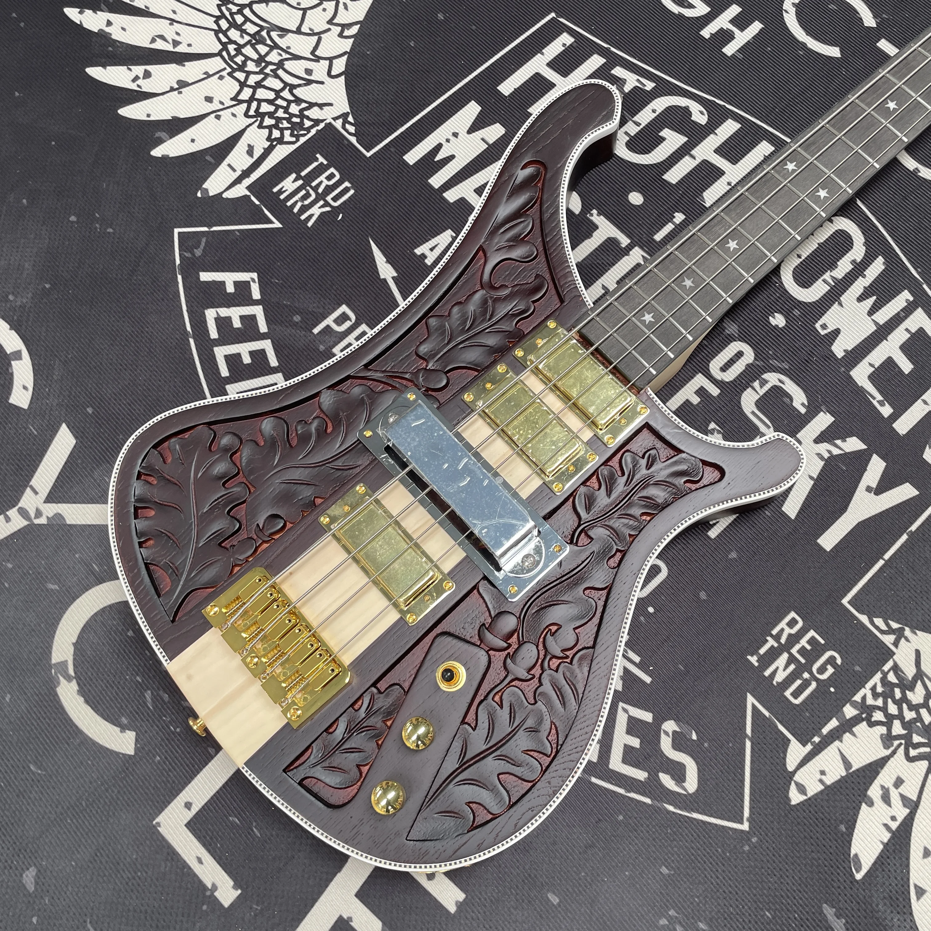 Dark Brown Carved Electric Bass Guitar, Rosewood Fingerboard with Warm and Full Tone Guitars, Metal Rock Electric Guitarra
Dark Brown Carved Electric Bass Guitar, Rosewood Fingerboard with Warm and Full Tone Guitars, Metal Rock Electric Guitarra