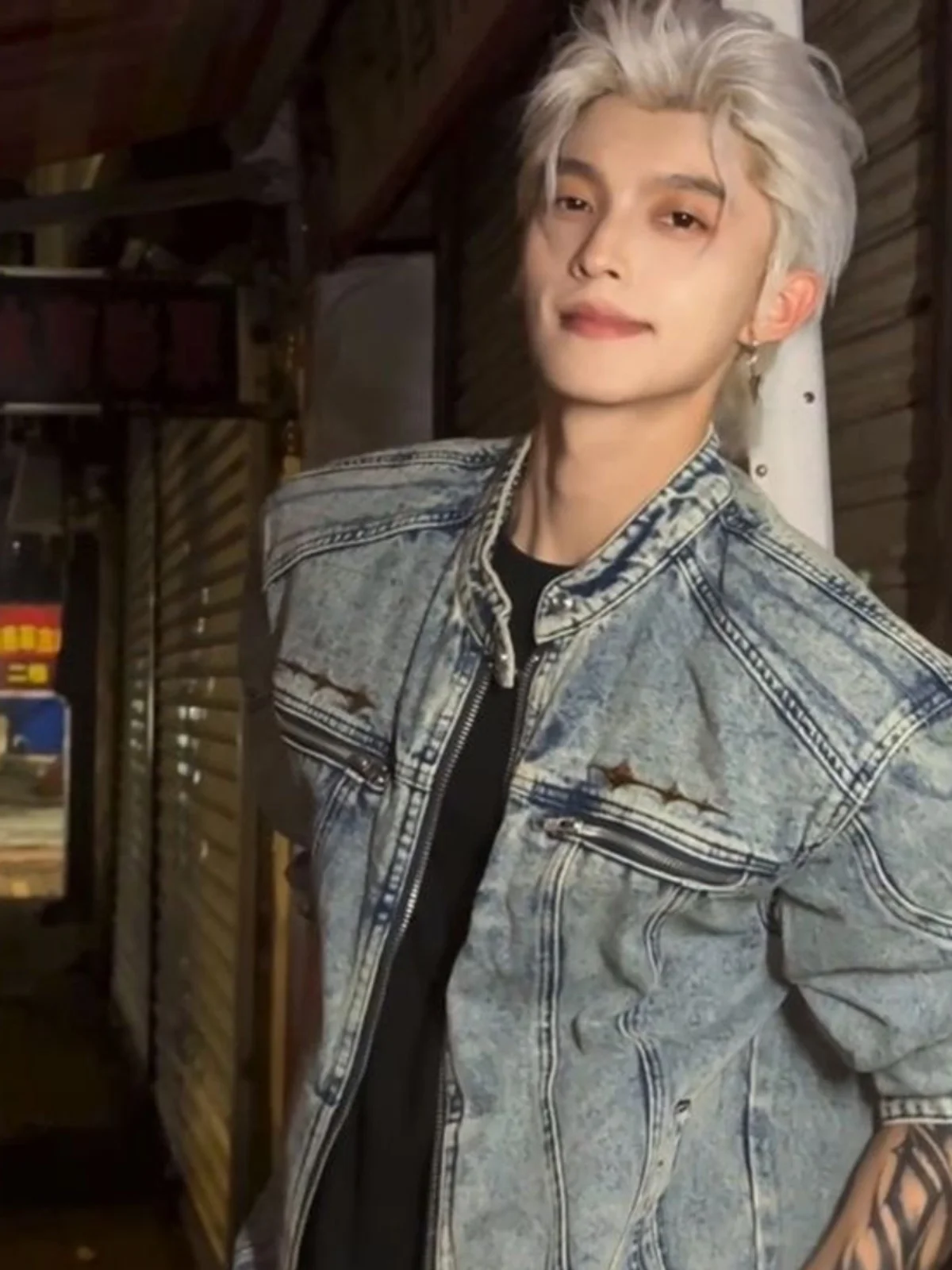 American Sle oulder Padded ort Denim Jaet Men's Spring Autumn Design High Collar Workwear Jaet Trendy Cleanfit
American Sle oulder Padded ort Denim Jaet Men's Spring Autumn Design High Collar Workwear Jaet Trendy Cleanfit