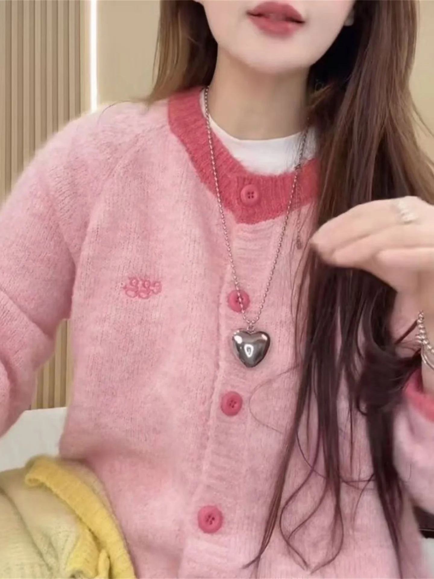 nk Knitwear Jaet Women's Autumn Winter Lazy Sle Warm Loose Soft Faionable Anti-Aging Knitted Top
nk Knitwear Jaet Women's Autumn Winter Lazy Sle Warm Loose Soft Faionable Anti-Aging Knitted Top