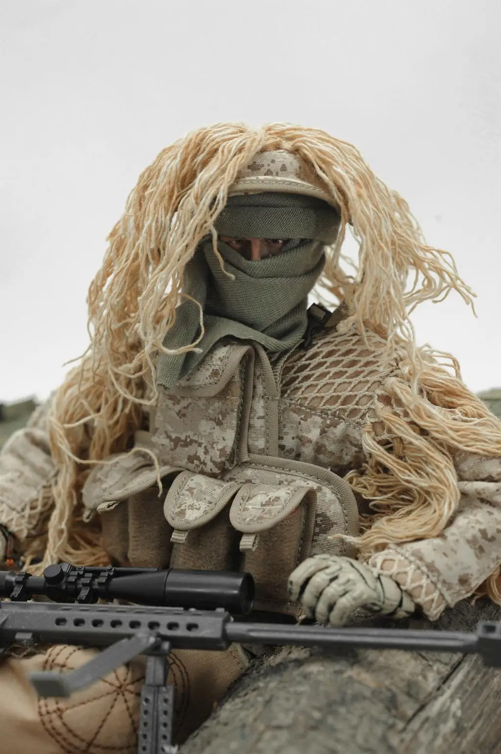 Фигурка солдата спецназа в пустыне 1/6, 12 дюймов, военная игра
Фигурка солдата спецназа в пустыне 1/6, 12 дюймов, военная игра