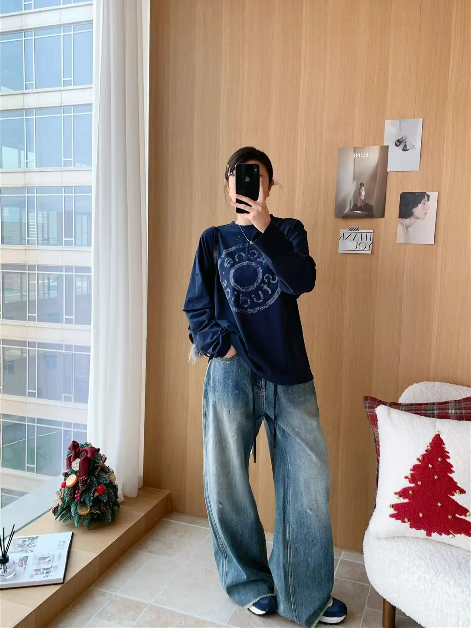 Distred Long Sve T-irt Spring 2026 Casual Sle Cotton Loose Fit oulder Width round Ne Letter Pattern
Distred Long Sve T-irt Spring 2026 Casual Sle Cotton Loose Fit oulder Width round Ne Letter Pattern