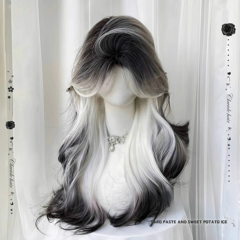 Synthetic Women's Long Wavy Hair Ink Blended Ombre Middle Part Eight-Point Bangs Sweet and Cool Style High-Layered Wig
Synthetic Women's Long Wavy Hair Ink Blended Ombre Middle Part Eight-Point Bangs Sweet and Cool Style High-Layered Wig