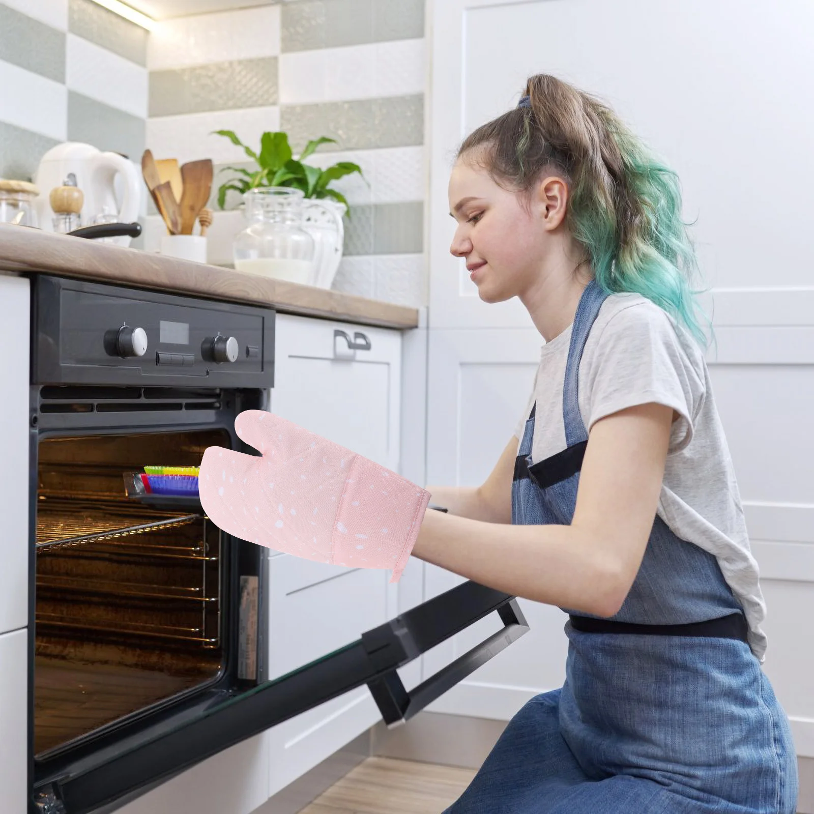 2Pcs Microwave Gloves Heat Resistant Silicone Oven Mitts Baking BBQ Pink Kitchen Cooking Food Prep Insulated Thermal 
2Pcs Microwave Gloves Heat Resistant Silicone Oven Mitts Baking BBQ Pink Kitchen Cooking Food Prep Insulated Thermal