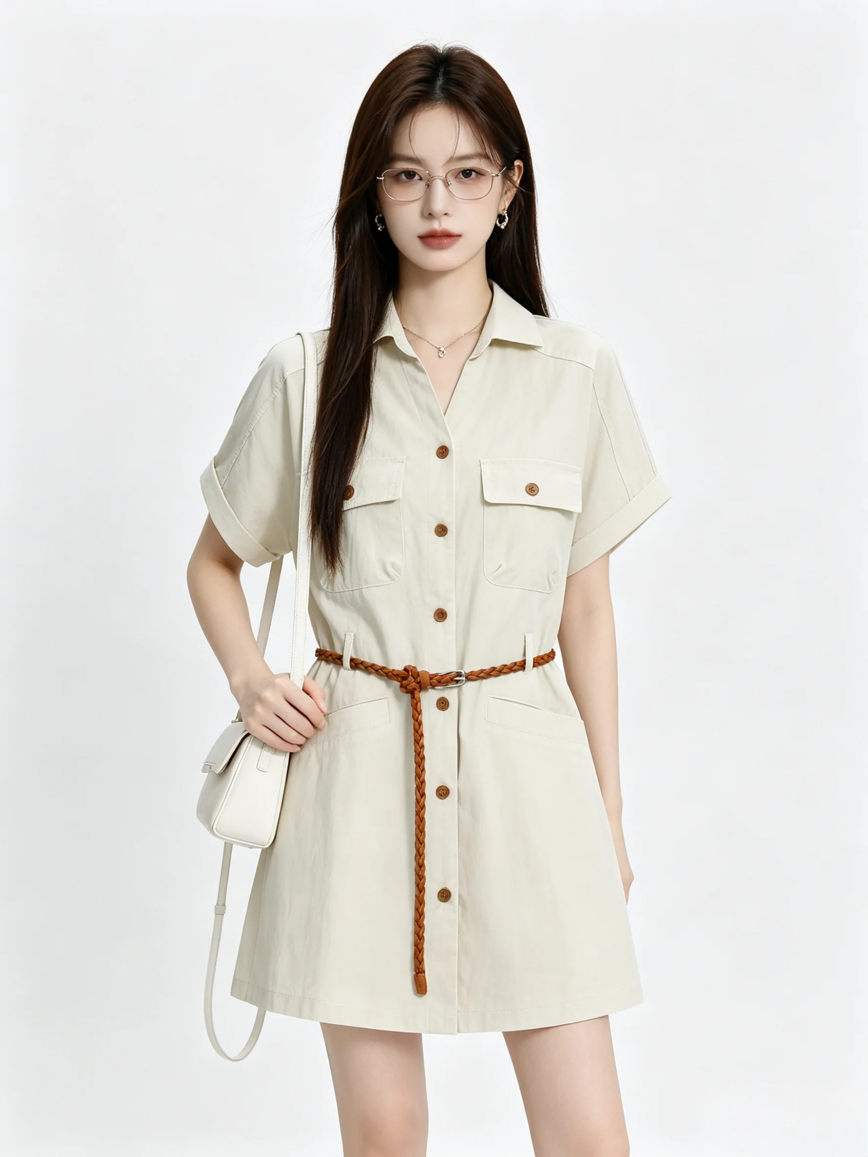 Retro Stylish Summer Workwear Dress Short Sleeve Waist Cinched Slimming Single Button A-Line Skirt Age-Defying Skin-Frie...
Retro Stylish Summer Workwear Dress Short Sleeve Waist Cinched Slimming Single Button A-Line Skirt Age-Defying Skin-Frie...