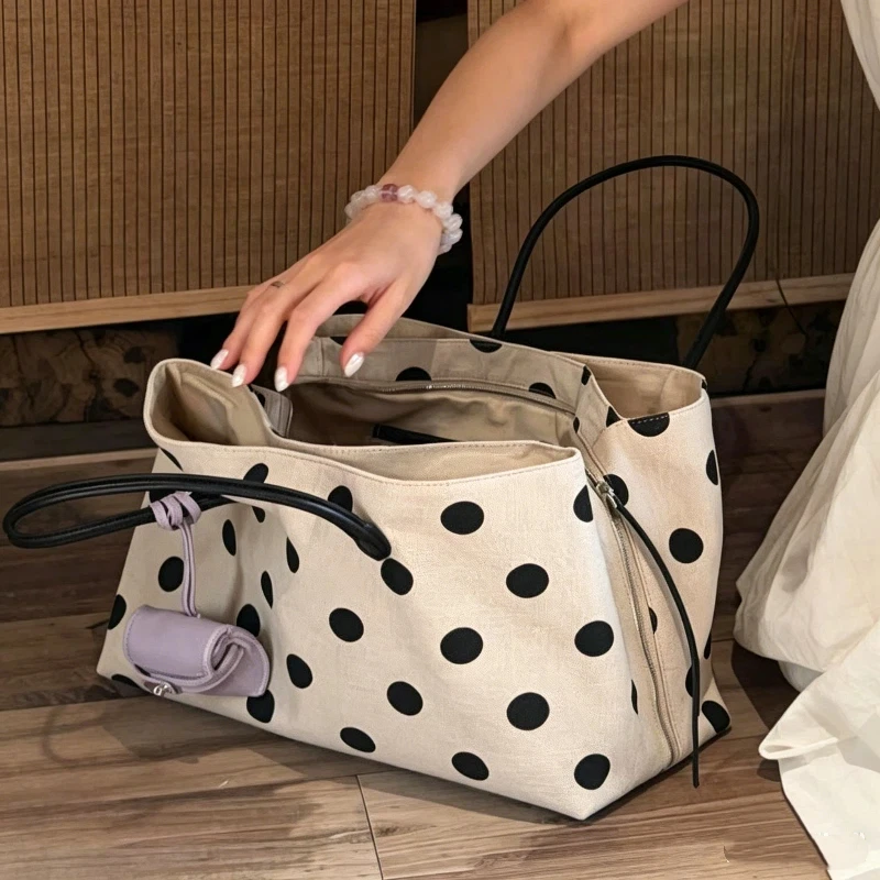 Polka Dot Canvas Large Capacity Tote, Korean Style Multi-layer Shoulder Bag, Lightweight Nylon Drawstring Handbag For Women
Polka Dot Canvas Large Capacity Tote, Korean Style Multi-layer Shoulder Bag, Lightweight Nylon Drawstring Handbag For Women