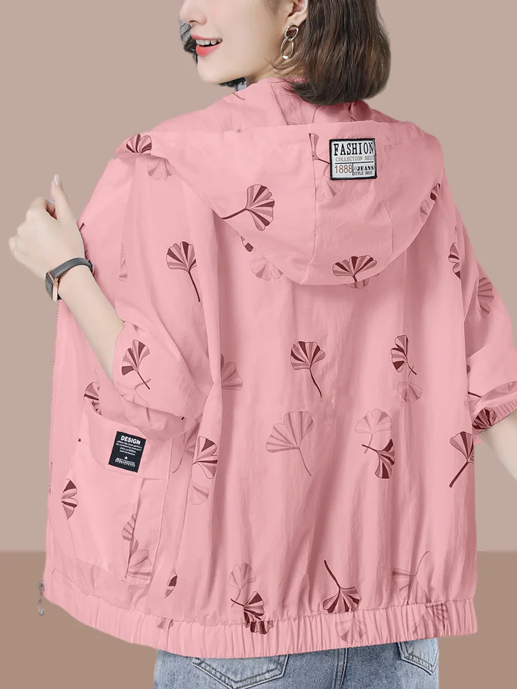 plus Size Ladies' Summer New Fashion Mommy Sun Protection Outerwear Coat Lightweight Breathable Printed Hooded Open Cardigan
plus Size Ladies' Summer New Fashion Mommy Sun Protection Outerwear Coat Lightweight Breathable Printed Hooded Open Cardigan