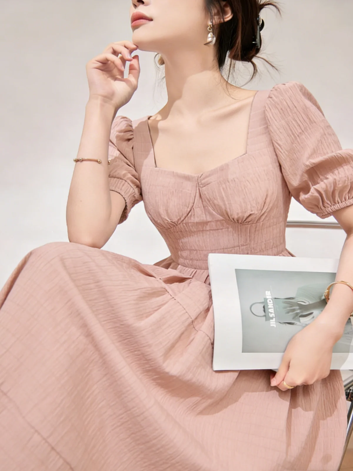 Sweet Pink Summer Long Dress Women's High Waist A-Line Bubble Sleeve Dress Square Collar Slimming Effect Casual Wear
Sweet Pink Summer Long Dress Women's High Waist A-Line Bubble Sleeve Dress Square Collar Slimming Effect Casual Wear