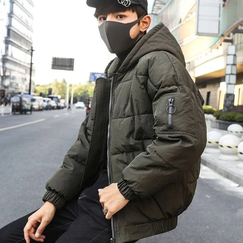 Мужская зимняя хлопковая куртка в корейском стиле | Короткое термоизолированное пальто для студентов
Мужская зимняя хлопковая куртка в корейском стиле | Короткое термоизолированное пальто для студентов