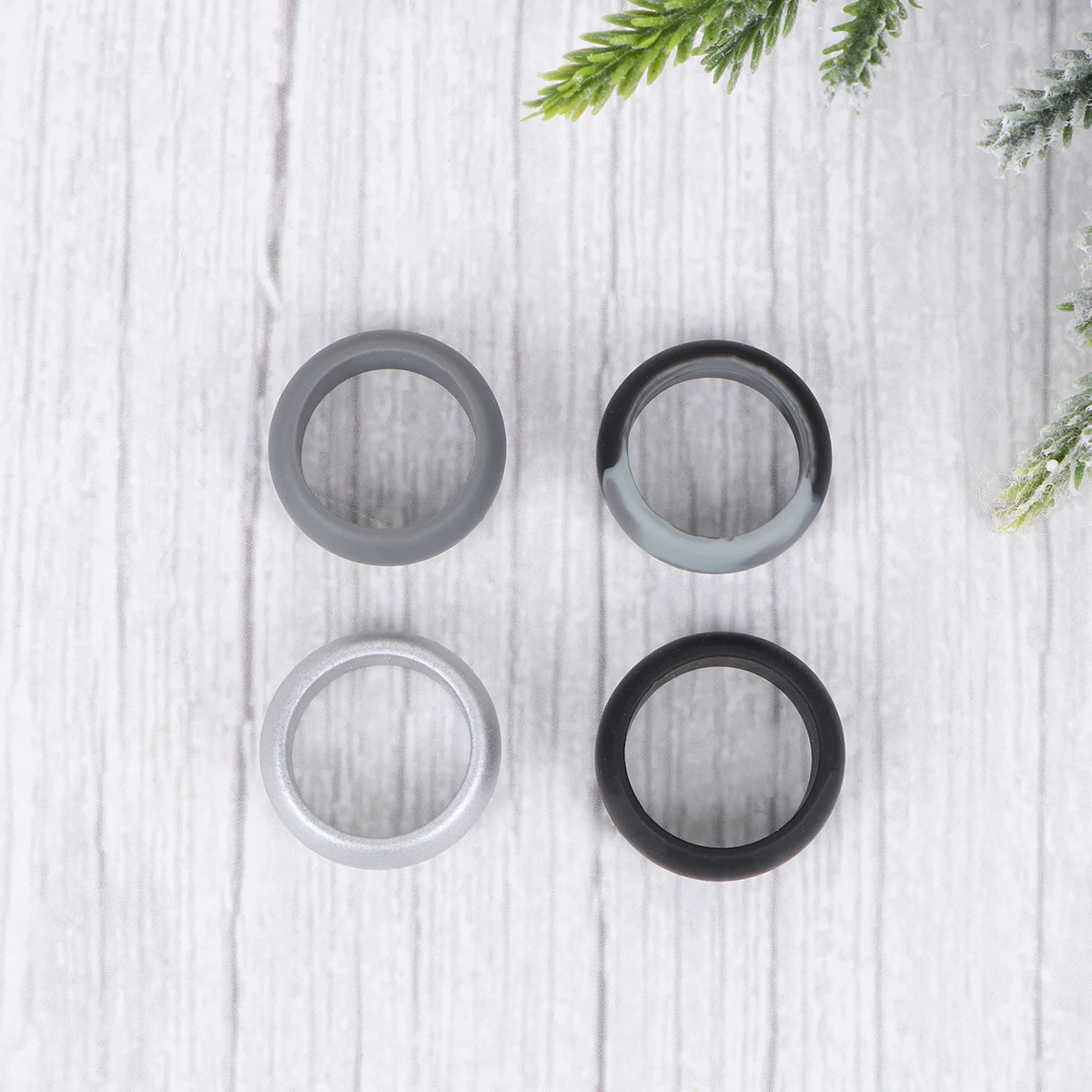 4 PCS Silicone Ring Couple Rings for Women The Sports Wedding Bands European American Lovers
4 PCS Silicone Ring Couple Rings for Women The Sports Wedding Bands European American Lovers