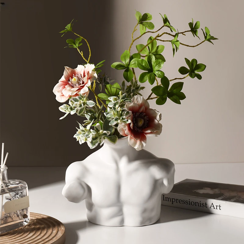 Nude flower vase Ceramic handicraft ornaments Naked man Half-length portrait muscle Abstract human Flower arrangement decoration
Nude flower vase Ceramic handicraft ornaments Naked man Half-length portrait muscle Abstract human Flower arrangement decoration