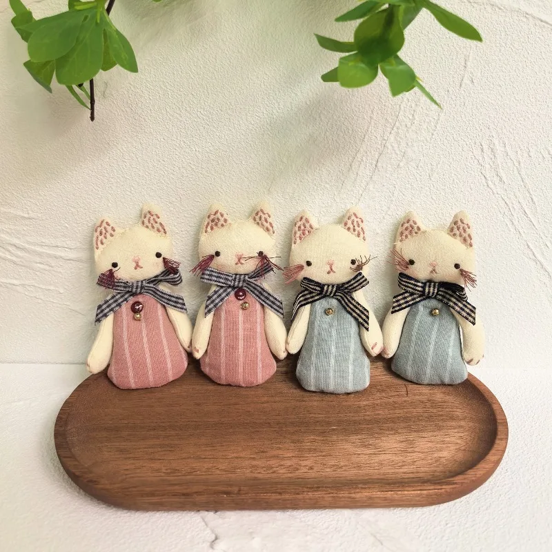 Handmade Cotton Fabric Bow Tie Cat Keychain Stuffed Plush Cute DIY Clothing Accessory Craft Pendant Soft Multi Color Premium
Handmade Cotton Fabric Bow Tie Cat Keychain Stuffed Plush Cute DIY Clothing Accessory Craft Pendant Soft Multi Color Premium