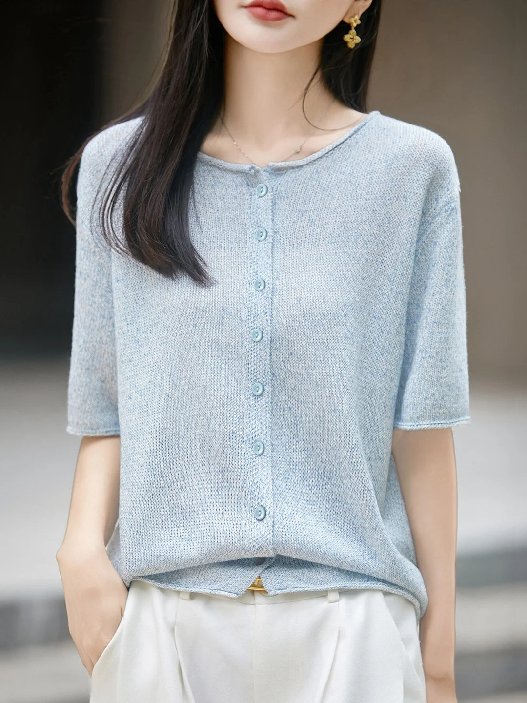 Loose Women's Knitted Short Sleeve round Neck Outerwear Sun Protection Coat with Flower Pattern Yarn Soft Comfortable Summer Top
Loose Women's Knitted Short Sleeve round Neck Outerwear Sun Protection Coat with Flower Pattern Yarn Soft Comfortable Summer Top