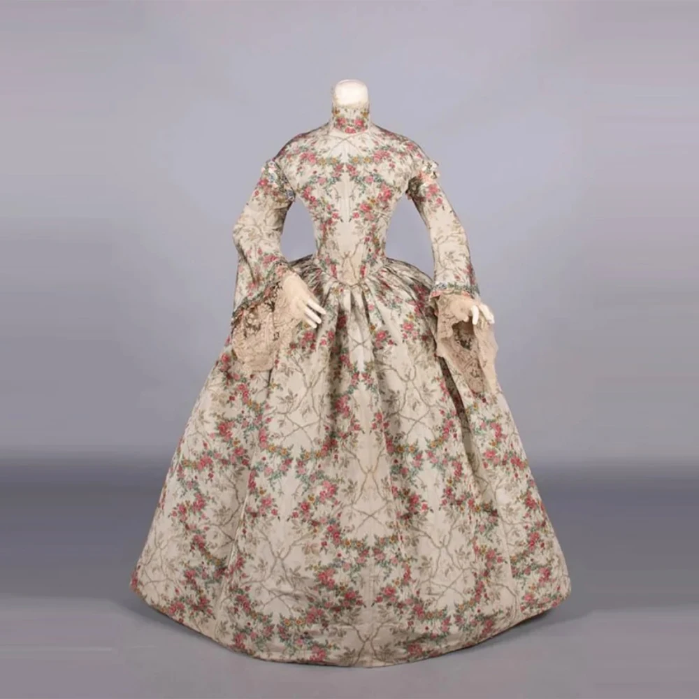 1850s Wedding Costume Georgian Duchess Rococo Floral Dress Victorian Princess Southern Belle Ball Gown Robe A La Francaise
1850s Wedding Costume Georgian Duchess Rococo Floral Dress Victorian Princess Southern Belle Ball Gown Robe A La Francaise