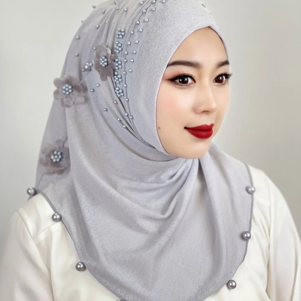 Fashion Top Knot Ramadan Hijab Solid Color Breathable Islamic Headscarf Pull On One-Piece Head Wrap Cap
Fashion Top Knot Ramadan Hijab Solid Color Breathable Islamic Headscarf Pull On One-Piece Head Wrap Cap