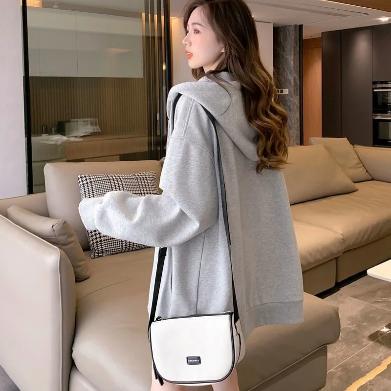 Women's Embroidery Print Hooded Sweatshirt Casual Zip Up Long Sleeve Loose Jacket Sporty Chic Harajuku Streetwear Coats
Women's Embroidery Print Hooded Sweatshirt Casual Zip Up Long Sleeve Loose Jacket Sporty Chic Harajuku Streetwear Coats