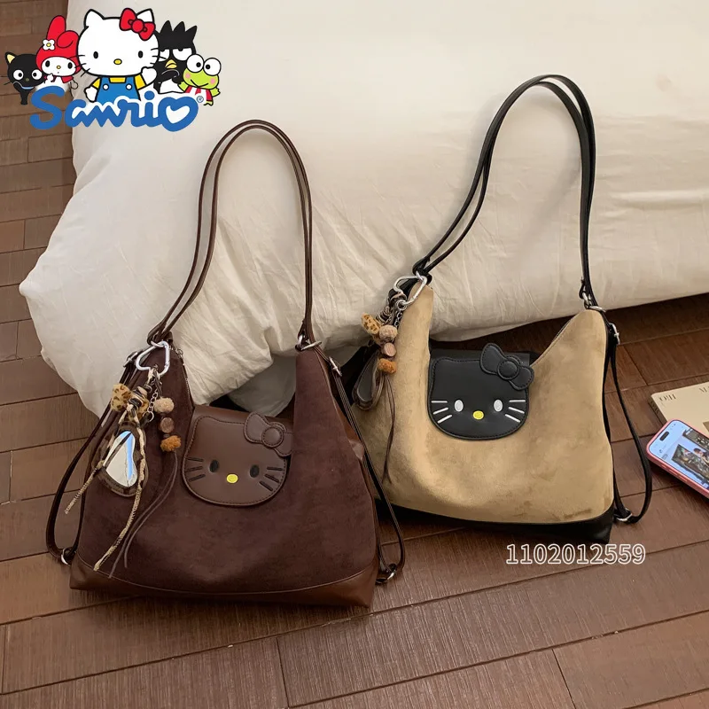 Новая женская сумка через плечо Hello Kitty, женская сумка с героями мультфильмов, модная многофункциональная повседневная женская сумка большой вместимости
Новая женская сумка через плечо Hello Kitty, женская сумка с героями мультфильмов, модная многофункциональная повседневная женская сумка большой вместимости
