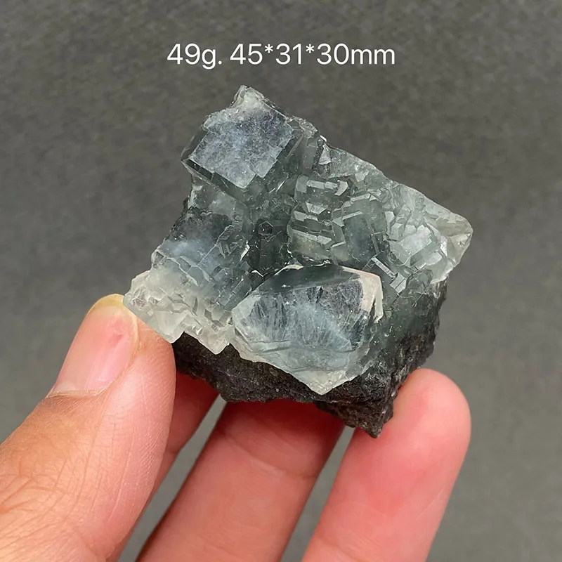 100% natural Xianghua Ridge matrix green fluorite raw stone mineral specimen popular healing crystal ,Home accessories
100% natural Xianghua Ridge matrix green fluorite raw stone mineral specimen popular healing crystal ,Home accessories