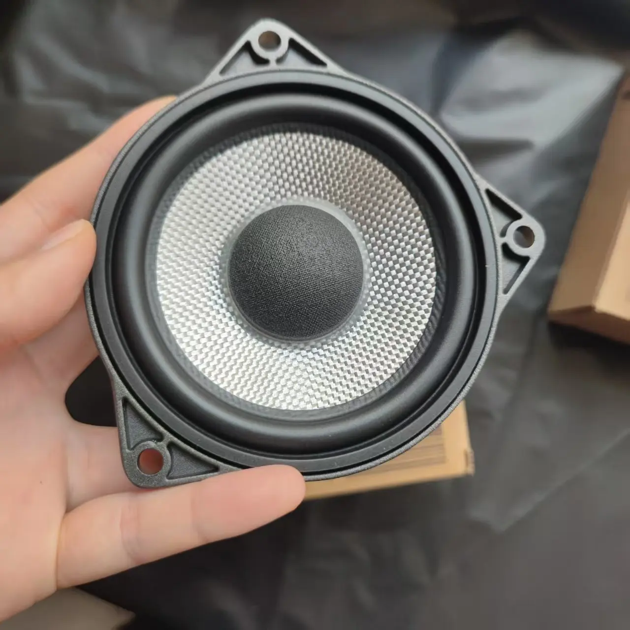 1/2PCS 4Inch BW Center Speaker Horn For BMW F10 F11 G20 G30 F30 F34 F48 F25 F15 F16 G01 G05 E60 E90 E81 E84 65139279632
1/2PCS 4Inch BW Center Speaker Horn For BMW F10 F11 G20 G30 F30 F34 F48 F25 F15 F16 G01 G05 E60 E90 E81 E84 65139279632