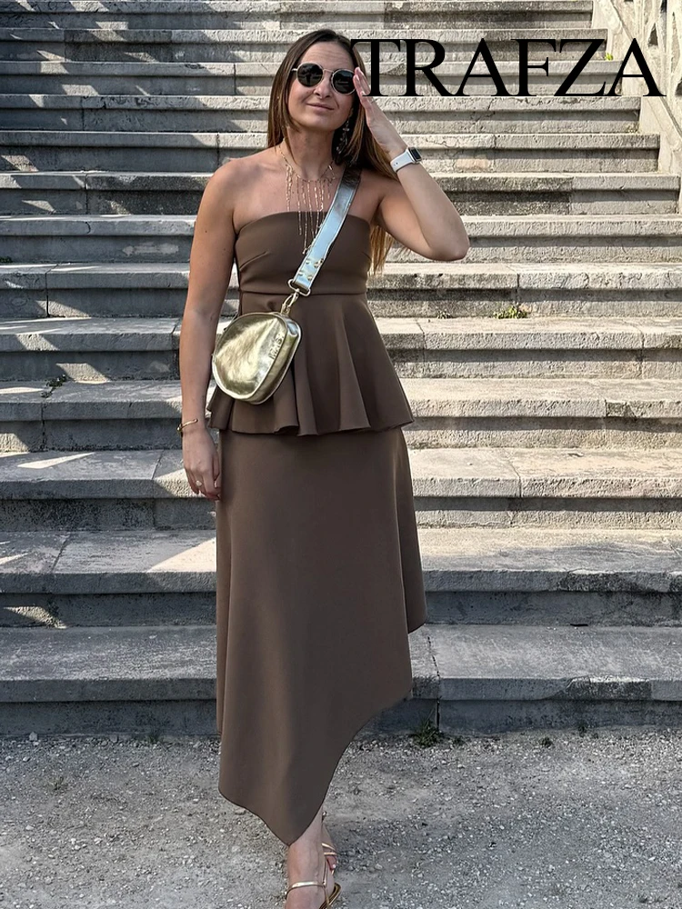 TRAFZA Women New Fashion Strapless Pleated Sleeveless Back Zipper Top+Summer A-Line Asymmetric Decorate Midi Skirt Solid Suit
TRAFZA Women New Fashion Strapless Pleated Sleeveless Back Zipper Top+Summer A-Line Asymmetric Decorate Midi Skirt Solid Suit
