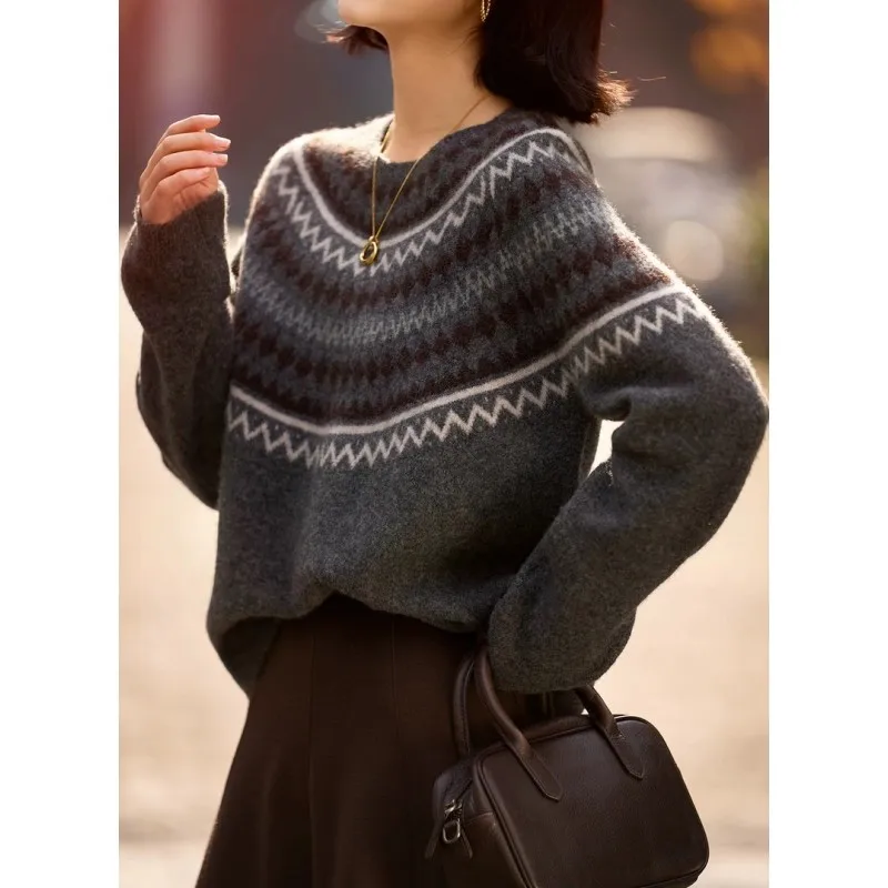 Жаккардовый свитер в форме ромба в стиле ретро с круглым вырезом, вязаный свитер из 100% шерсти, женский базовый свитер, свободный кашемировый свитер с длинными рукавами
Жаккардовый свитер в форме ромба в стиле ретро с круглым вырезом, вязаный свитер из 100% шерсти, женский базовый свитер, свободный кашемировый свитер с длинными рукавами