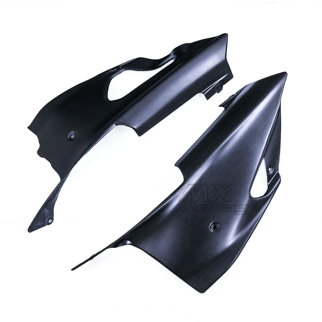 Motorcycle Carbon Fiber Belly Pans Lower Engine Chassis Guard Protector For MV Agusta Superveloce 800 2020 2021 2022 Bellypans
Motorcycle Carbon Fiber Belly Pans Lower Engine Chassis Guard Protector For MV Agusta Superveloce 800 2020 2021 2022 Bellypans