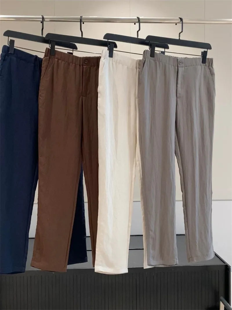 Business Casual Men's Pants Walking Air Conditioner Advanced Embroidery Texture Silk Lyocell Straight Leg Trousers
Business Casual Men's Pants Walking Air Conditioner Advanced Embroidery Texture Silk Lyocell Straight Leg Trousers