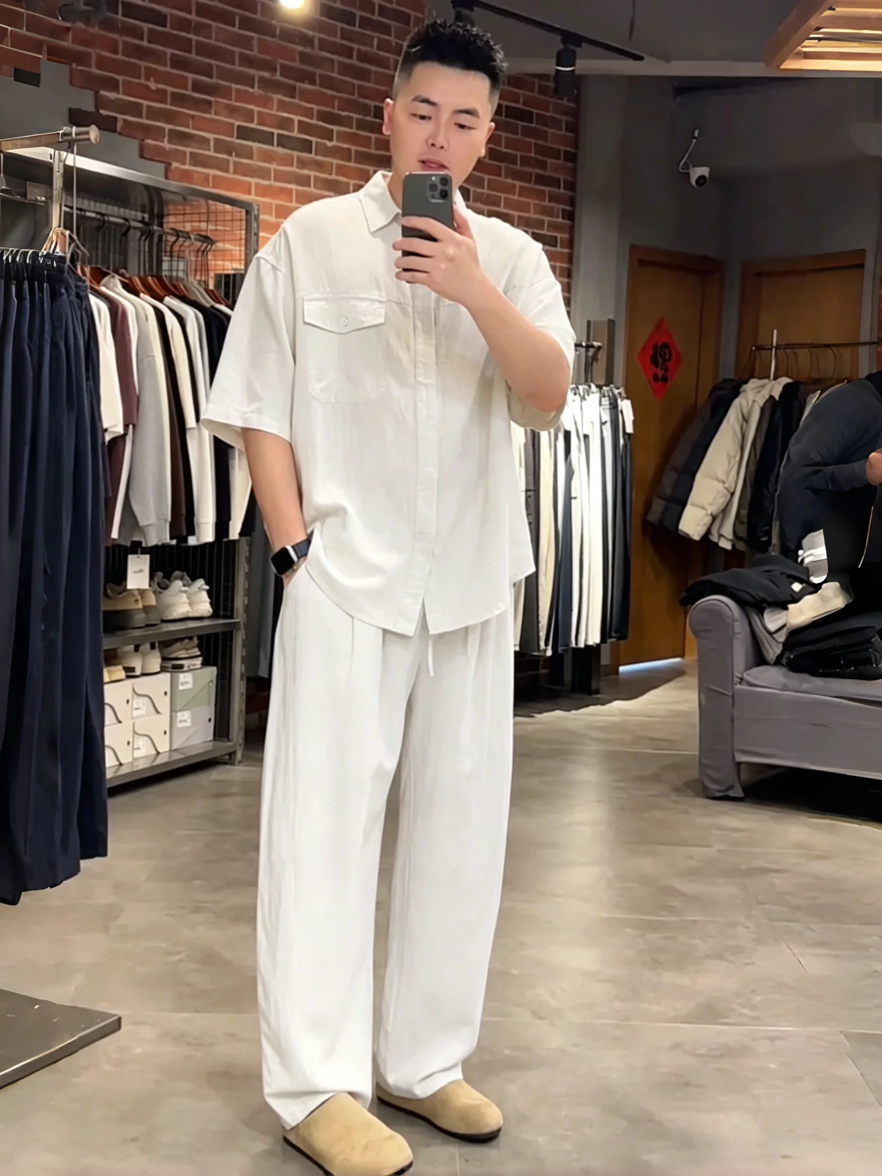 Summer New Men's Breathable Comfortable Casual Set Short Sleeve Shirt And Casual Pants Two Piece Set Fashionable And Elegant
Summer New Men's Breathable Comfortable Casual Set Short Sleeve Shirt And Casual Pants Two Piece Set Fashionable And Elegant