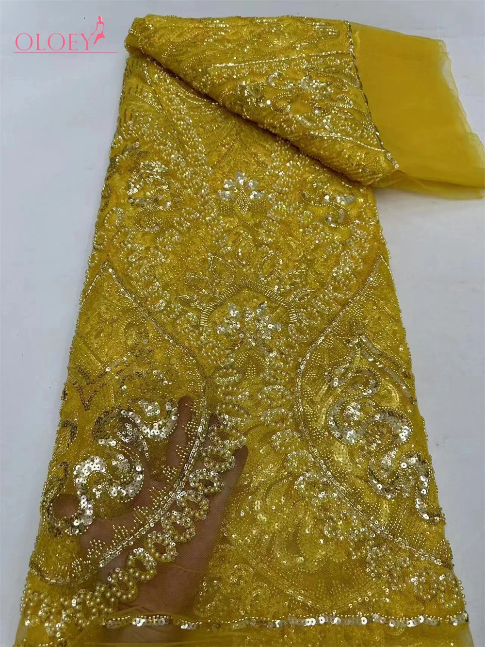 High-End High Quality Luxury French Handmade Embroidery Heavy Groom Lace Fabric African With Sequins Fabric For Wedding Dress
High-End High Quality Luxury French Handmade Embroidery Heavy Groom Lace Fabric African With Sequins Fabric For Wedding Dress