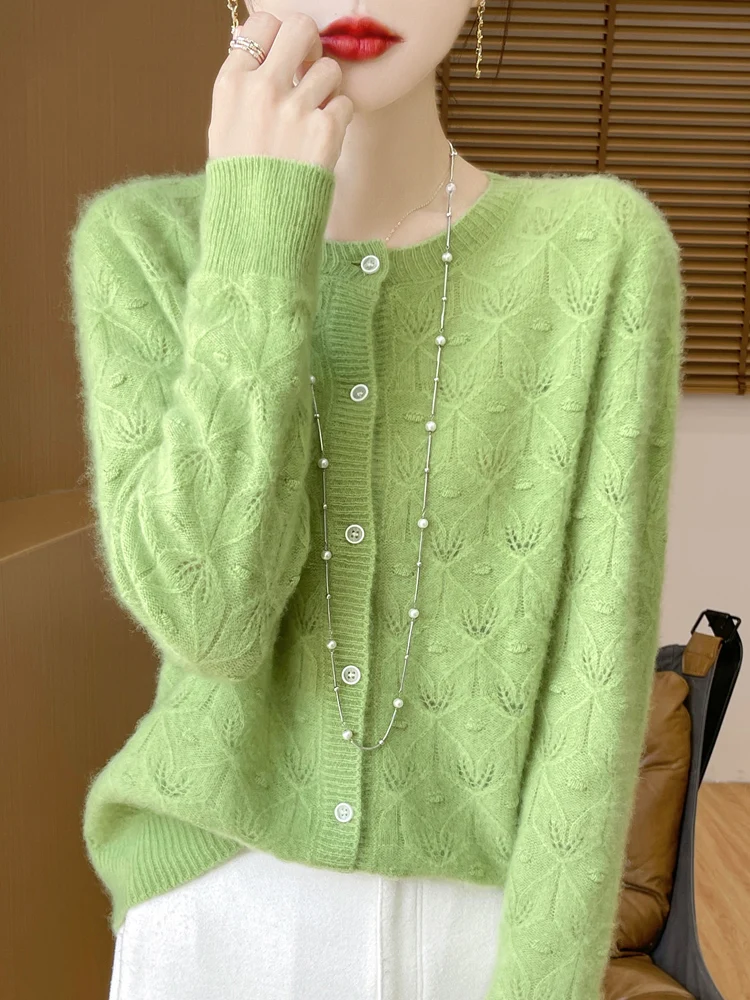 Pure Wool Comfortable Jacket Spring And Autumn Knitted Round Neck Cardigan Comfortable Soft Hollow Fabric Top Women's Sweater
Pure Wool Comfortable Jacket Spring And Autumn Knitted Round Neck Cardigan Comfortable Soft Hollow Fabric Top Women's Sweater