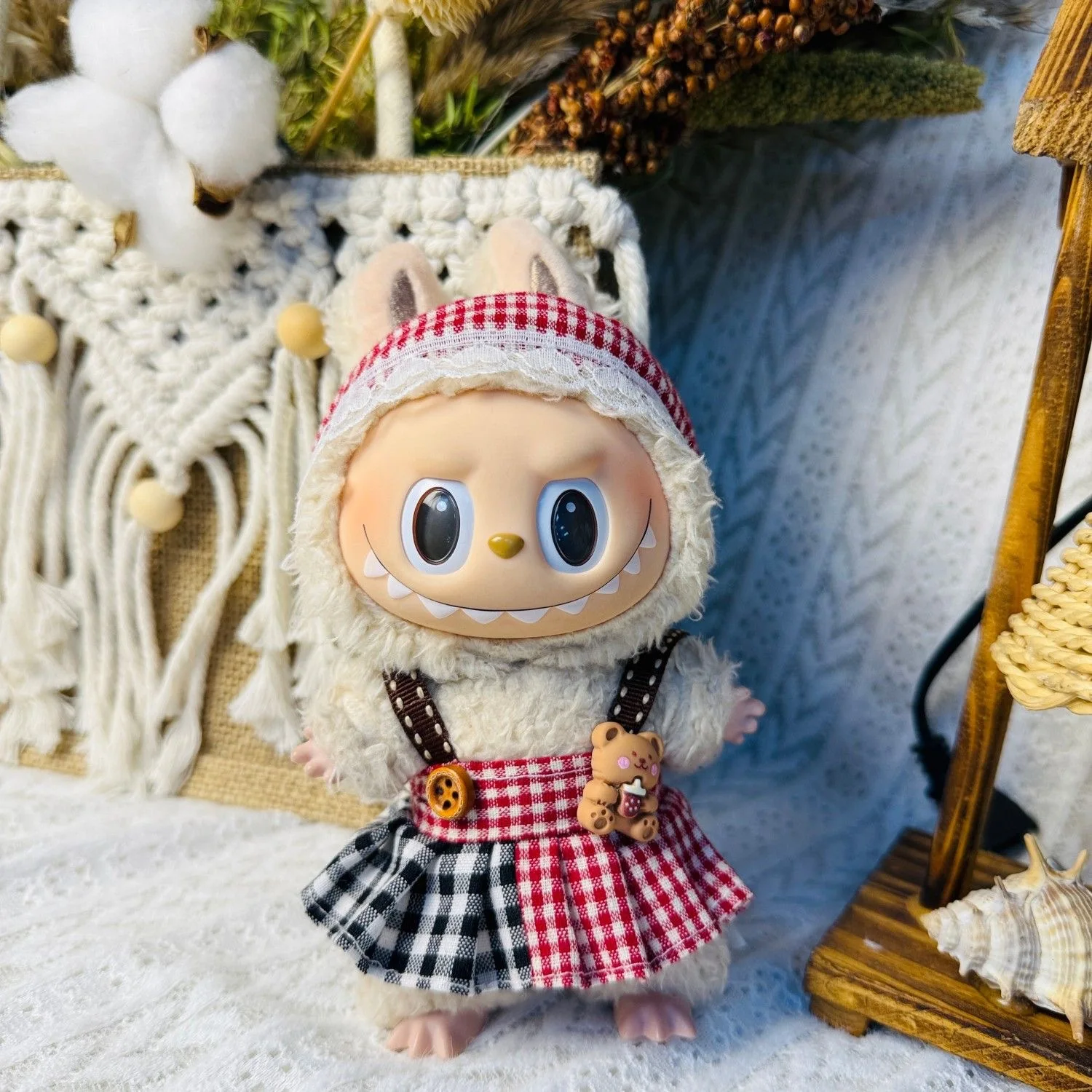 Для детской одежды Labubu, милый стиль в стиле кантри 17 см, подходит для первых и других поколений детской одежды
Для детской одежды Labubu, милый стиль в стиле кантри 17 см, подходит для первых и других поколений детской одежды