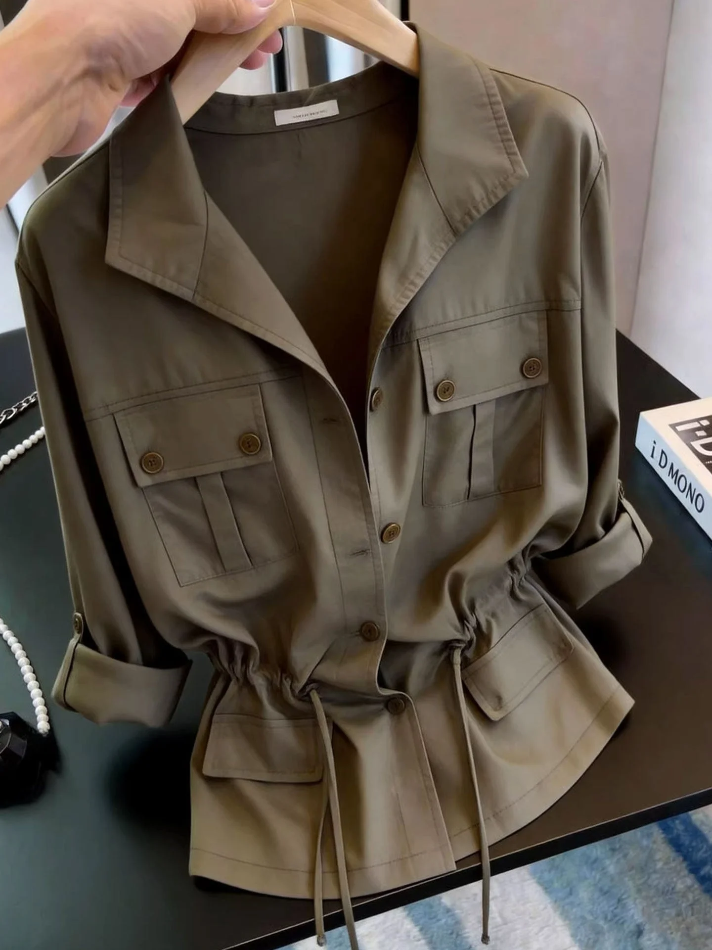 Slimming Design Summer Shirt Women's Fashionable Commute Versatile Single Button Waist-Cinching Korean Style Long Sleeve
Slimming Design Summer Shirt Women's Fashionable Commute Versatile Single Button Waist-Cinching Korean Style Long Sleeve