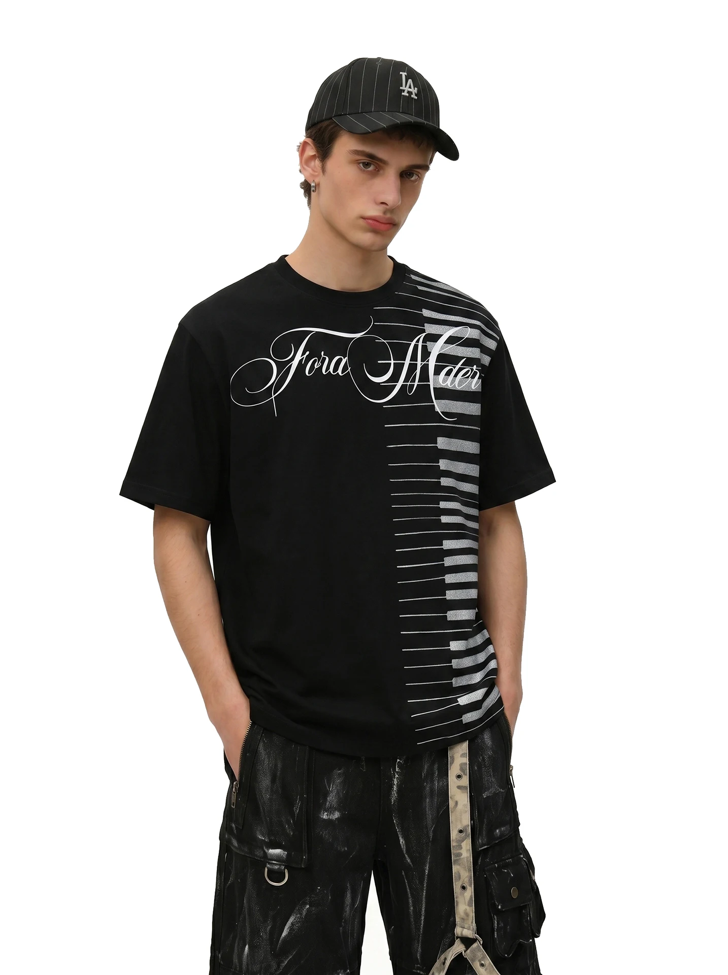 BETEBULE American Retro Keyboard Print round Neck Short Sleeve Loose Fit Summer T-Shirt for Men High Street Trend Casual Top
BETEBULE American Retro Keyboard Print round Neck Short Sleeve Loose Fit Summer T-Shirt for Men High Street Trend Casual Top