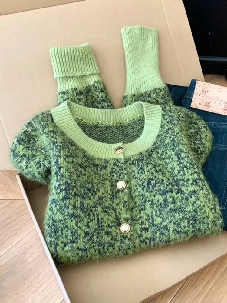 Faionable Knitted Open Cardigan round Ne Color Blo Design Small Fraance Sle Winter 2025 New Large Size Versatile Top
Faionable Knitted Open Cardigan round Ne Color Blo Design Small Fraance Sle Winter 2025 New Large Size Versatile Top