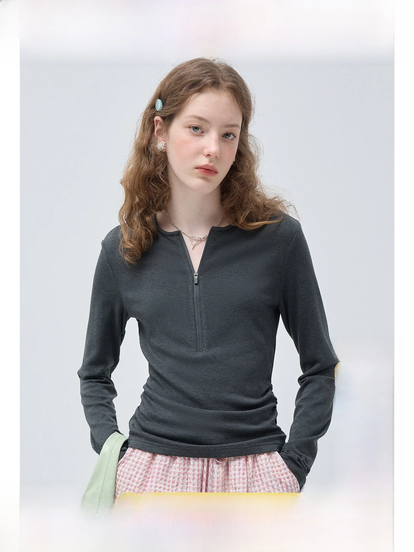 Slim Fit Long Sleeve T-Shirt Zipper Base Shirt plus Size Women's Fashion Korean Style Spring New Arrival Comfortable Breathable
Slim Fit Long Sleeve T-Shirt Zipper Base Shirt plus Size Women's Fashion Korean Style Spring New Arrival Comfortable Breathable