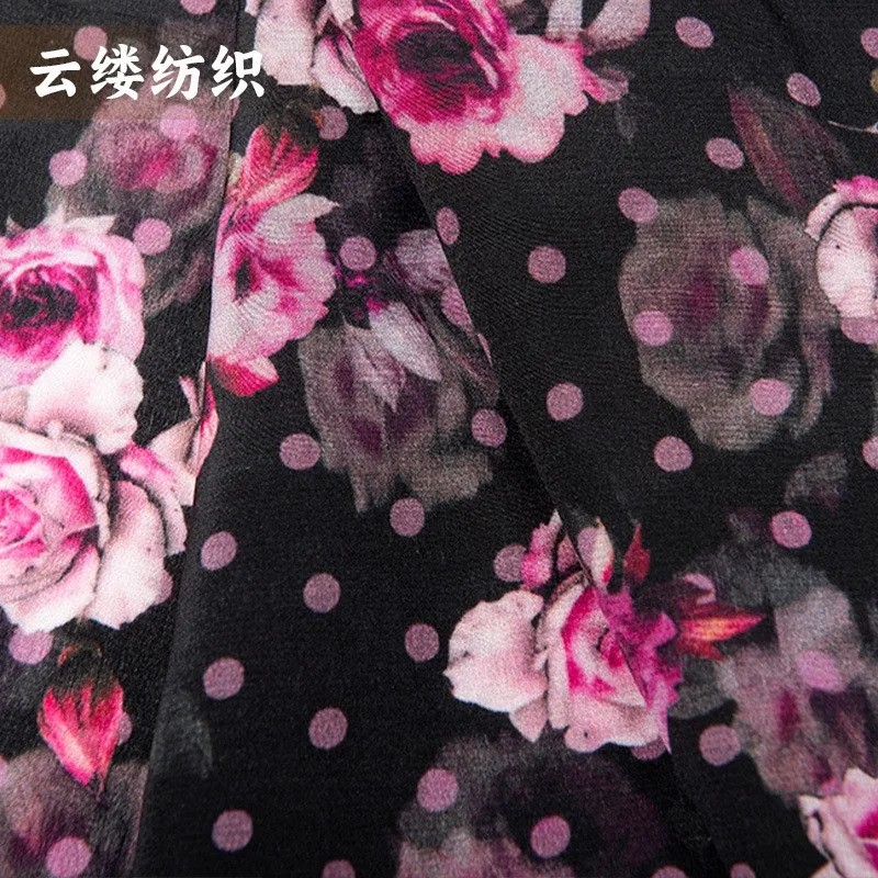 100% silk georgety rose printed design clothing fabric
100% silk georgety rose printed design clothing fabric