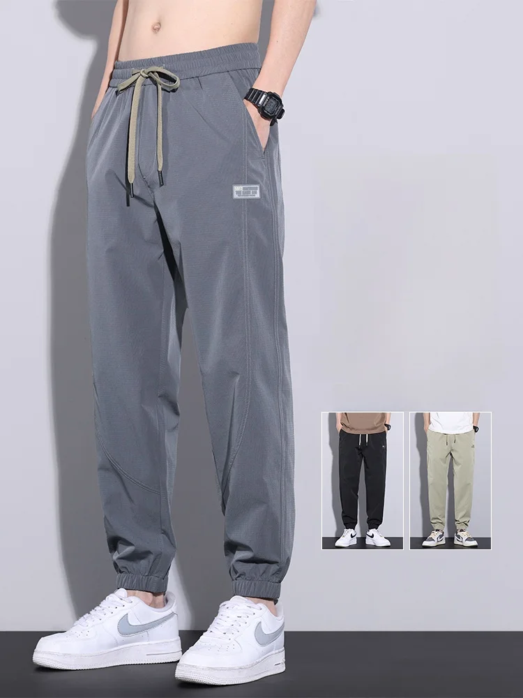 Мужские повседневные брюки из ледяного шелка, летние, тонкие, свободные, быстросохнущие, спортивные, длинные, модные, брендовые, в стиле Harlan, с эластичным поясом, из чистого хлопка.
Мужские повседневные брюки из ледяного шелка, летние, тонкие, свободные, быстросохнущие, спортивные, длинные, модные, брендовые, в стиле Harlan, с эластичным поясом, из чистого хлопка.