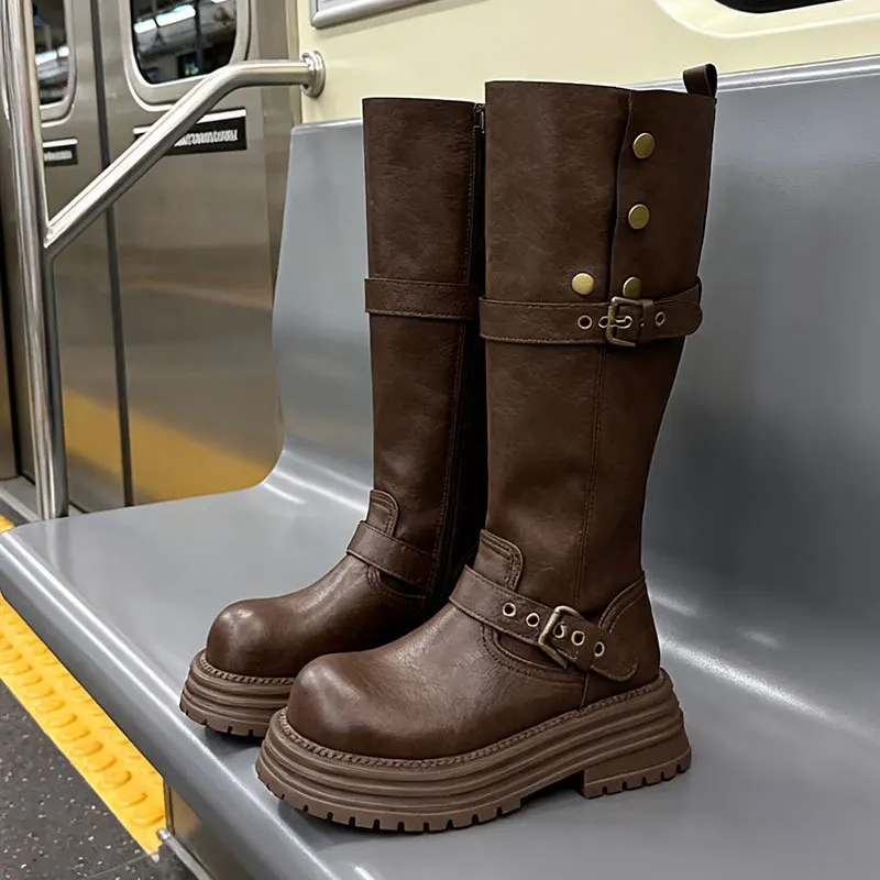 New Women's Boots Fashion Womens Long Boots Buckle Retro Platform Shoes Comfortable Luxury Women Shoes Solid Color Botas Mujer
New Women's Boots Fashion Womens Long Boots Buckle Retro Platform Shoes Comfortable Luxury Women Shoes Solid Color Botas Mujer