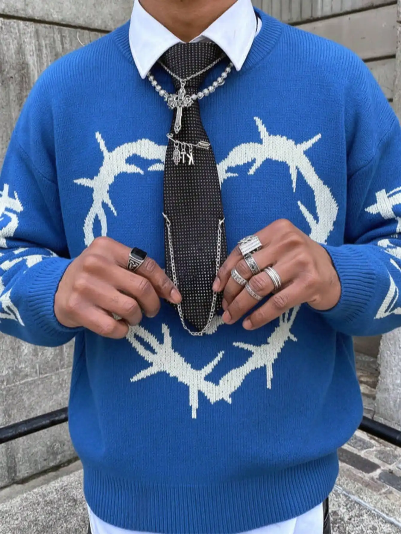 Новый демисезонный (весна, осень, зима) унисекс-пуловер в европейском, американском, японском и корейском стиле с принтом (крест, сердце, буквы), круглым вырезом и длинными рукавами, для мужчин и женщин.
Новый демисезонный (весна, осень, зима) унисекс-пуловер в европейском, американском, японском и корейском стиле с принтом (крест, сердце, буквы), круглым вырезом и длинными рукавами, для мужчин и женщин.