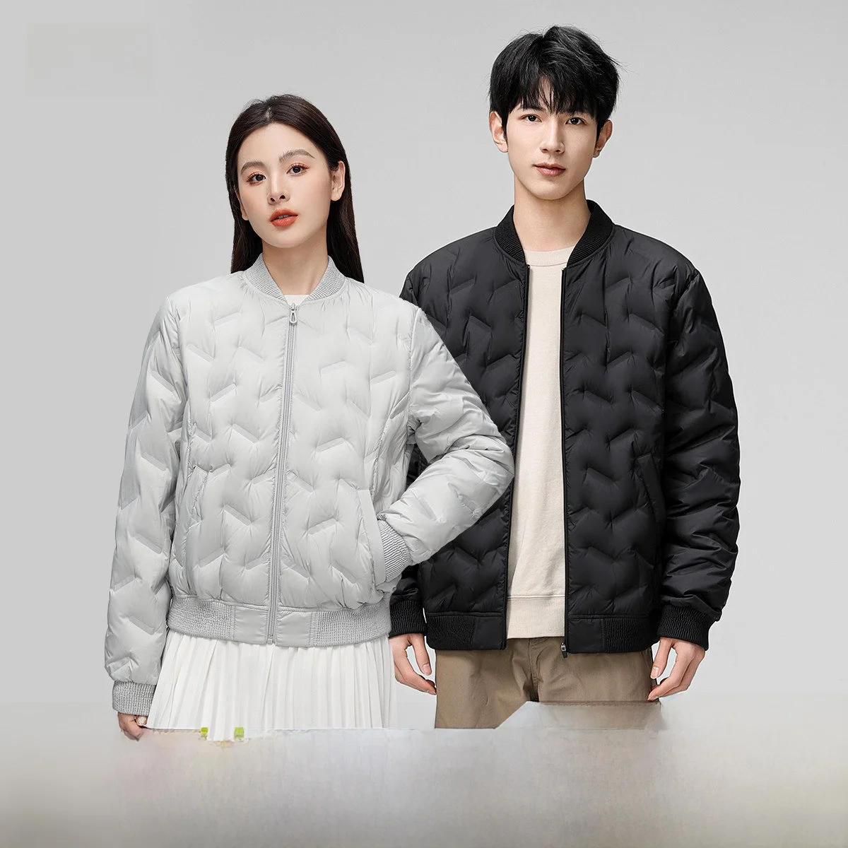 Snow Flng 2026 Spring New Sle ex ort Stand Collar down Jaet Lightweight Warm Outdoor Baseball Coat for Couples
Snow Flng 2026 Spring New Sle ex ort Stand Collar down Jaet Lightweight Warm Outdoor Baseball Coat for Couples