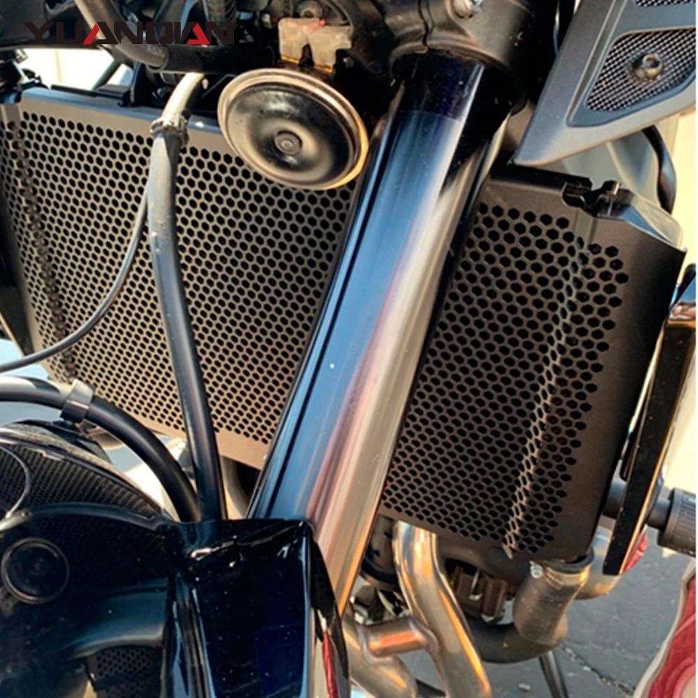 Radiator Shield For Yamaha XSR900 FZ-09 / MT-09 TRACE 900 GT 2016 2017 2018 2019 2020 Motorcycle Radiator Guard Grille Protector 
Radiator Shield For Yamaha XSR900 FZ-09 / MT-09 TRACE 900 GT 2016 2017 2018 2019 2020 Motorcycle Radiator Guard Grille Protector