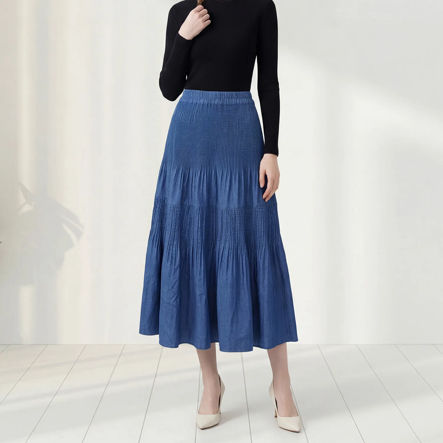Miyake Pleated Women Mid-Length A- Line Mini Skirt Denim Look High Waist Design Casual Style Polyester Fabric Summer New Fashion
Miyake Pleated Women Mid-Length A- Line Mini Skirt Denim Look High Waist Design Casual Style Polyester Fabric Summer New Fashion