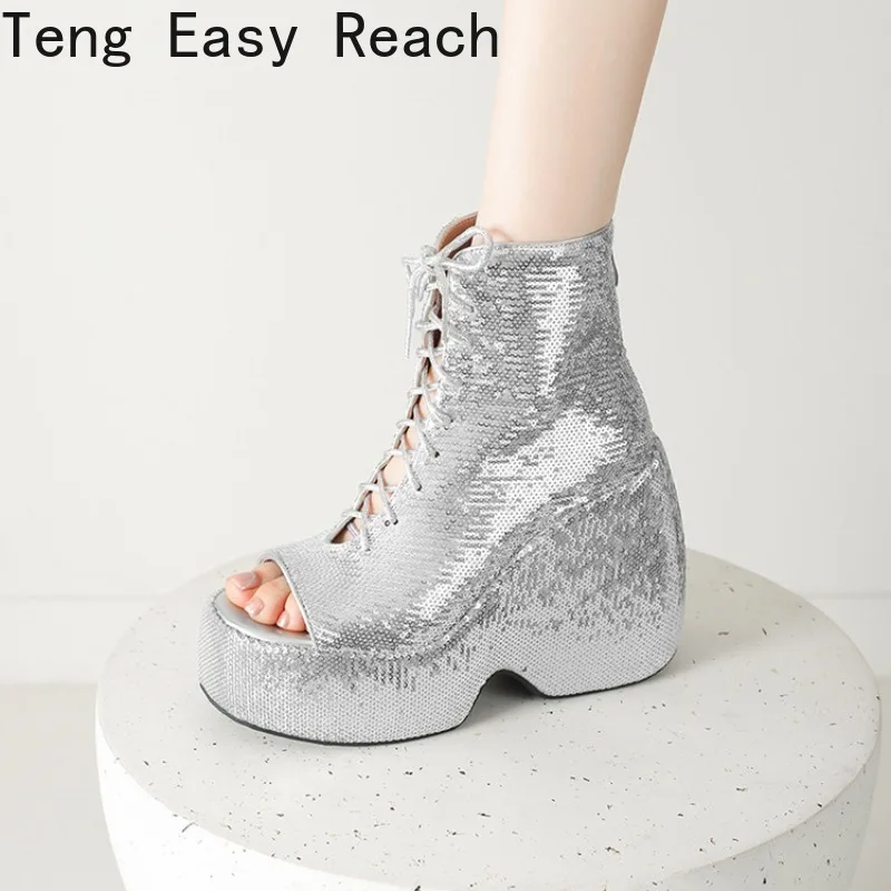 2026 Summer Women's High Heels Tall Thick soled Shoes with sequined fabric and exposed toes Summer Boots Size 33-43
2026 Summer Women's High Heels Tall Thick soled Shoes with sequined fabric and exposed toes Summer Boots Size 33-43